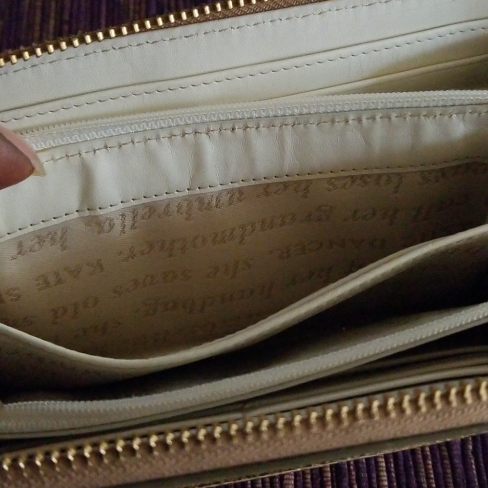 Kate Spade Wallet (Harrison) - Picture 5 of 8